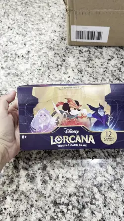 Disney Lorcana: The First Chapter Booster Box 4050368981905 - Image 2