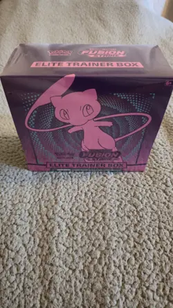 Pokemon TCG Fusion Strike Elite Trainer Box ETB Sword & Shield Factory Sealed - Image 1