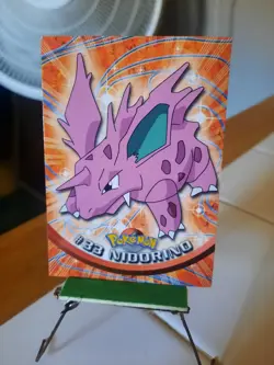 Pokemon Nidorino 33 Topps Series 1 Black Label NM TV Animation Vintage Nintendo - Image 1