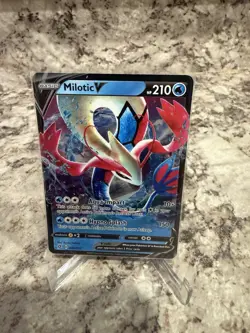 Pokemon TCG Milotic v 43/192 SWSH Rebel Clash Ultra Rare Card NM - Image 1