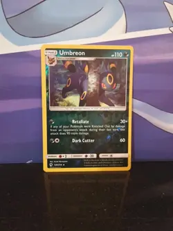 Pokemon Umbreon 120/214 - SM Lost Thunder - Reverse Holo - Image 1