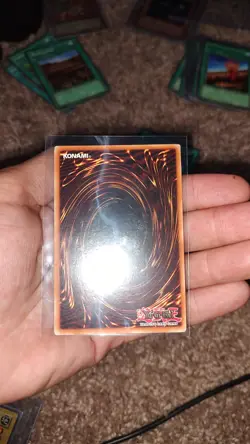Yu-Gi-Oh Dark Magician LOB-005 Ultra Rare OG Print 2002 - Image 4