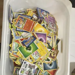 Pokemon TCG Sword & Shield Mixed Bulk Card Lot - English 500+ cards Bring bag - Image 2