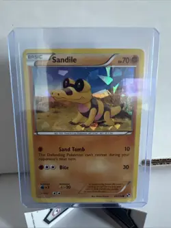 Sandile - 63/114 - Pokemon Black and White Cracked Holo Rare Card LP - Image 1