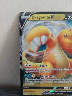 Dragonite V SWSH154 SWSH: Sword & Shield Promo Cards Holo - Image 2