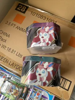 SEALED Pokemon TCG V Heroes Espeon Umbreon Collectors Tin Lot Of 2 - Image 5