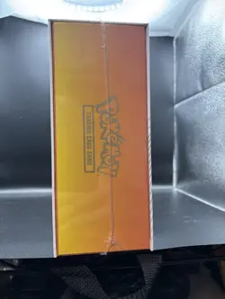 Charizard Ultra Premium Collection UPC Box Sword And Shield Pokemon TCG Sealed - Image 4