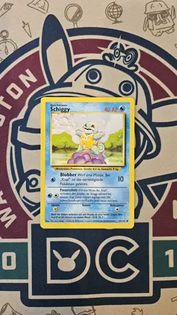 Schiggy Squirtle 63/102 German WOTC Common Base Set Pokemon Card - NM - Image 1
