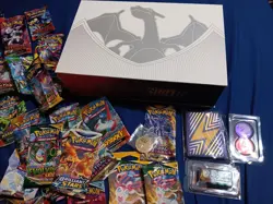 CHARIZARD Pokemon Ultra Premium Empty Box Plus items - Image 1