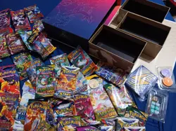 CHARIZARD Pokemon Ultra Premium Empty Box Plus items - Image 2