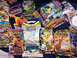 CHARIZARD Pokemon Ultra Premium Empty Box Plus items - Image 4