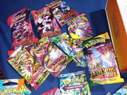 CHARIZARD Pokemon Ultra Premium Empty Box Plus items - Image 5