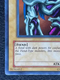 Yugioh Summoned Skull DB1-EN142 Super Rare NM - Image 4