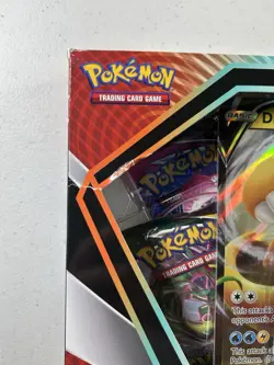 Pokemon TCG: Dragonite V Box New Factory Sealed W/Evolving Skies ***Damage*** - Image 2