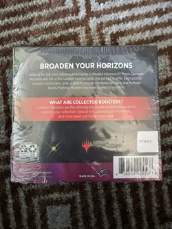 Magic: The Gathering Modern Horizons 2 Collector Booster Box English - Image 2