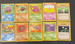 10 1st Edition Fossil Set Vintage Pokemon Common Cards and trainer cards NM - Image 3