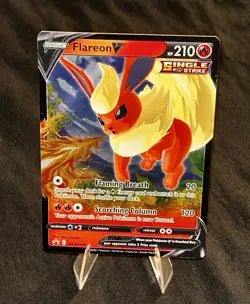 Flareon V SWSH149 Holo Promo Sword & Shield Promo Pokemon LP - Image 2