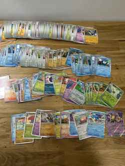 Pokemon 151 Ex 10 Holo 50 Reverse Holo 250 Regular Lot of Cards - Image 1