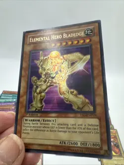 Lot of 46 Cards Yu Gi Oh Yugioh 3 Foil Holo Prisma 43 Common 1996 LP - Image 3