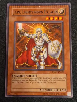 *Misprint* YuGiOh! Jain, Lightsworn Paladin LODT-EN018 Common Unlimited Crimped - Image 1