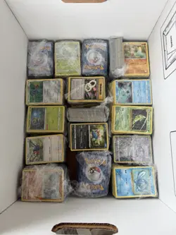Modern Pokemon TCG Common/Uncommon MINT Lot 10kg (Approx. 5000 Cards) - Image 3