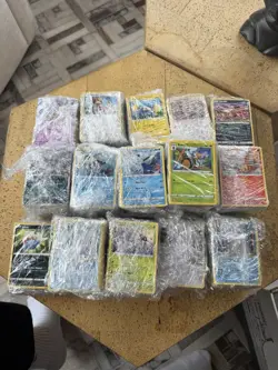 Modern Pokemon TCG Common/Uncommon MINT Lot 10kg (Approx. 5000 Cards) - Image 5