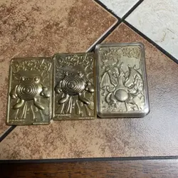Nintendo Pokemon 1999 Limited Edition Charizard Metal Card 24K Gold Plated ++ - Image 1