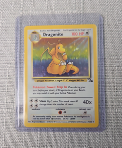 Dragonite fossil edition 4/62 pokemon card - Image 1