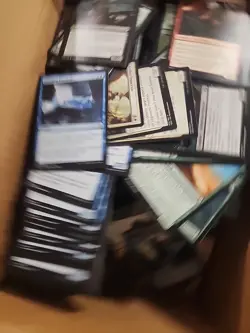 Magic The Gathering Mtg 2000+ Assorted Bulk Cards Common/Uncommon/ Land/ Tokens - Image 3