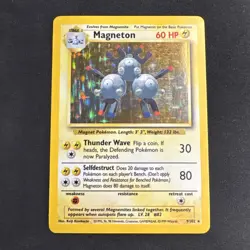 Magneton 009/102 Base Set Holo Pokemon - Image 1
