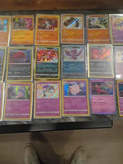 25 pokemon cards hologram Different Series All NM Or Better - Image 3