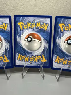 Ash's Pikachu Lot- SM110, SM113, SM114 - (3 Pokemon cards) - Image 4