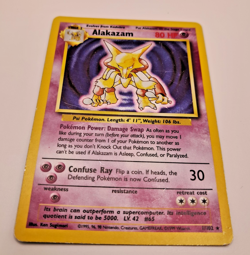 Alakazam 1/102 Holo Rare Base Set Pokemon Card WOTC 1999 Vintage MP - Image 1