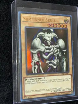 Konami Yu-Gi-Oh! Summoned Skull MRD-EN003 Metal Raiders 25th Ultra Holo - Image 3