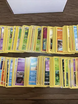 Huge Collection Bulk Lot of 550 Pokemon Cards Vintage 2011-2019 NO ENERGY ! - Image 3