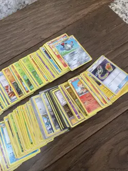 Huge Collection Bulk Lot of 550 Pokemon Cards Vintage 2011-2019 NO ENERGY ! - Image 5