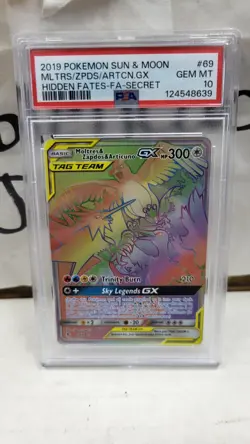 2019 MOLTRES ZAPDOS ARTICUNO GX SECRET FULL ART HIDDEN FATES POKEMON PSA 10 #69 - Image 2