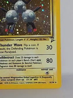 Magneton 9/130 Base Set 2 Unlimited Cosmo Holo Rare Vintage Pokemon TCG MP-LP - Image 5