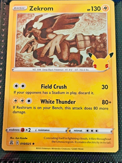 ZEKROM 010/025 RARE CELEBRATIONS POKEMON NEAR MINT - Image 1