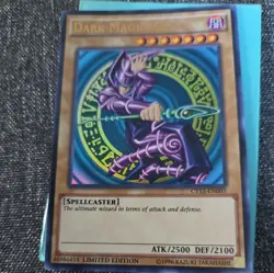 *** DARK MAGICIAN *** ULTRA RARE HOLOGRAPHIC ORIGINAL ART CT13-EN003 YUGIOH - Image 2