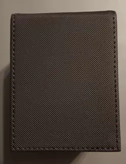 Premium PU Leather Card Deck Box Holds 100+ w/2 Dividers for Collectible Trading - Image 3