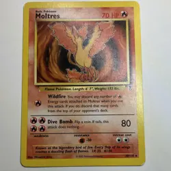 Moltres 30/110 Legendary Collection Non-Holo - NM - Image 1