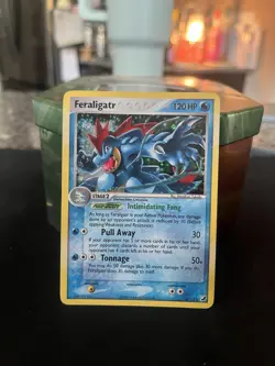 Pokemon Feraligatr 4/115 Unseen Forces Holo Rare English 2005 - Image 1