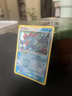 Pokemon Feraligatr 4/115 Unseen Forces Holo Rare English 2005 - Image 2