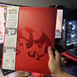 Pokemon Es Charizard Ultra Pro Es Premium Pro Binder with 5 Pokemon cards - Image 1