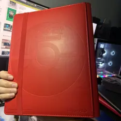 Pokemon Es Charizard Ultra Pro Es Premium Pro Binder with 5 Pokemon cards - Image 2