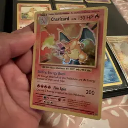 Pokemon TCG Charizard 11/108 Evolutions Holo Rare Very LP Near Mint - Image 2
