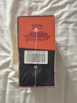 Pokemon Vivid Voltage Elite Trainer Box ETB - Brand New & Sealed (small tear) - Image 4