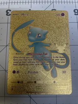Pokemon Mew Gold Foil #025/025 - Image 1