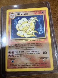 1999 POKEMON GAME 12 NINETALES-HOLO SHADOWLESS - Image 1
